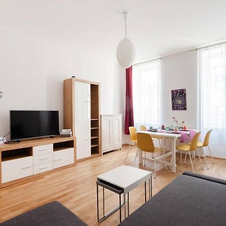 Vienna City Apartment Raffaelgasse Buitenkant foto